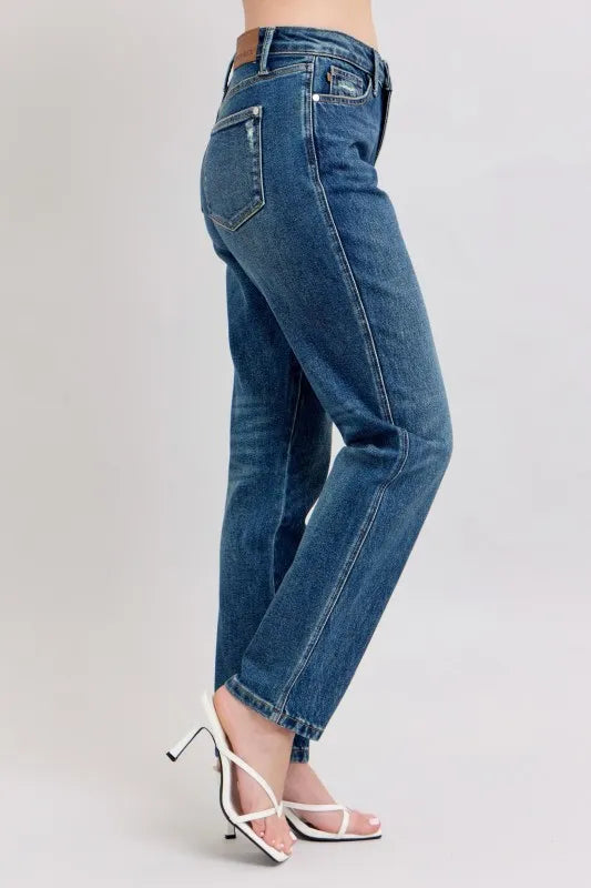Judy Blue Full Size High Waisted Rigid Magic Non-destroy Straight Leg Jeans Plus Size.