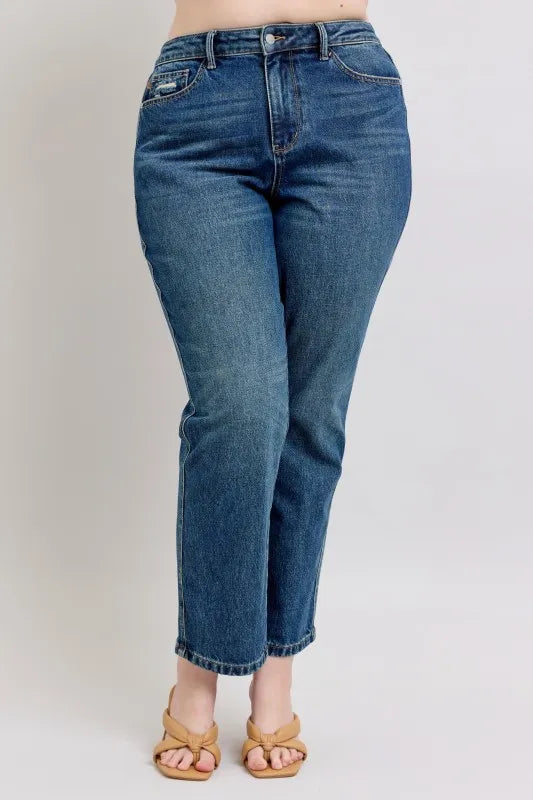 Judy Blue Full Size High Waisted Rigid Magic Non-destroy Straight Leg Jeans Plus Size.